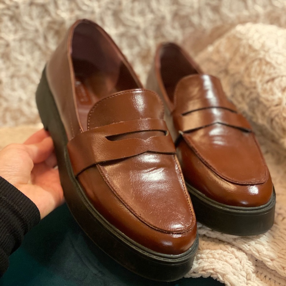 Brown Forever 21 slip on shoes